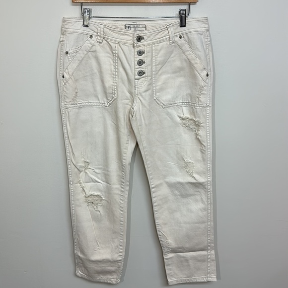 Free People Distressed Mountaineer Jeans Cream Size 4 - Picture 3 of 6